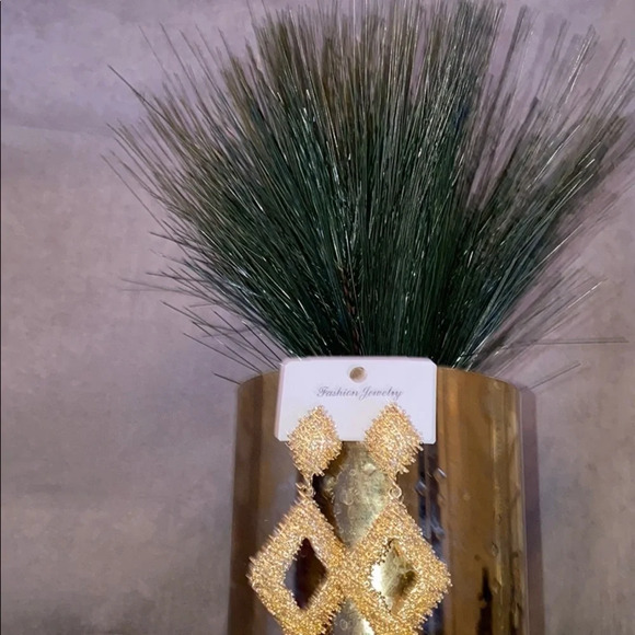 Gold plated  Luxury fashion drop earrings - Picture 7 of 8